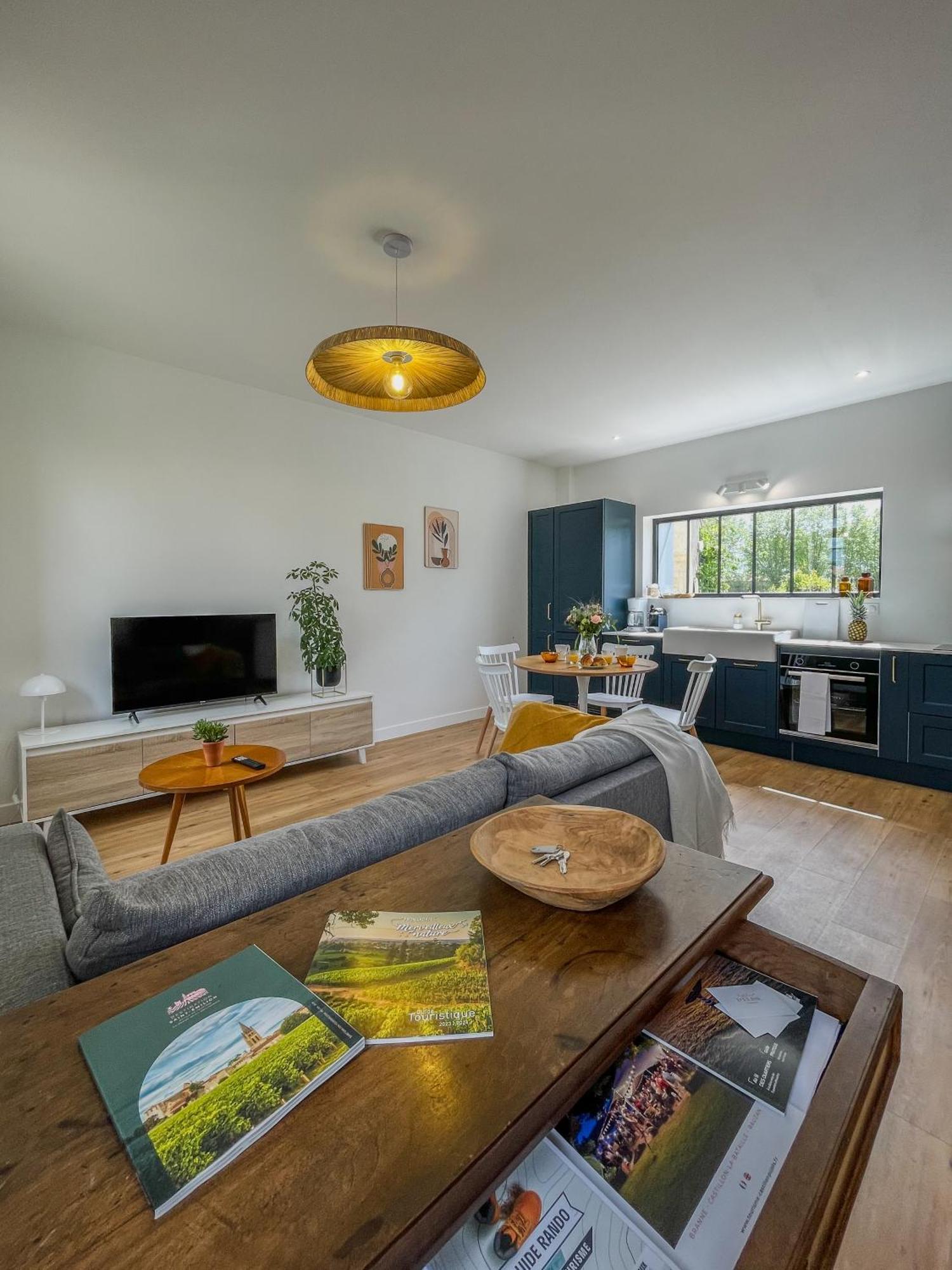 Maison Cosy Avec Vue Sur Les Vignes. Libourne Esterno foto